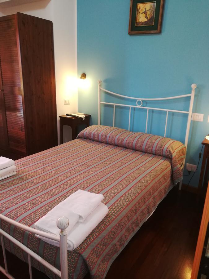 Domomea Hotel Quartu Sant'Elena Exterior photo
